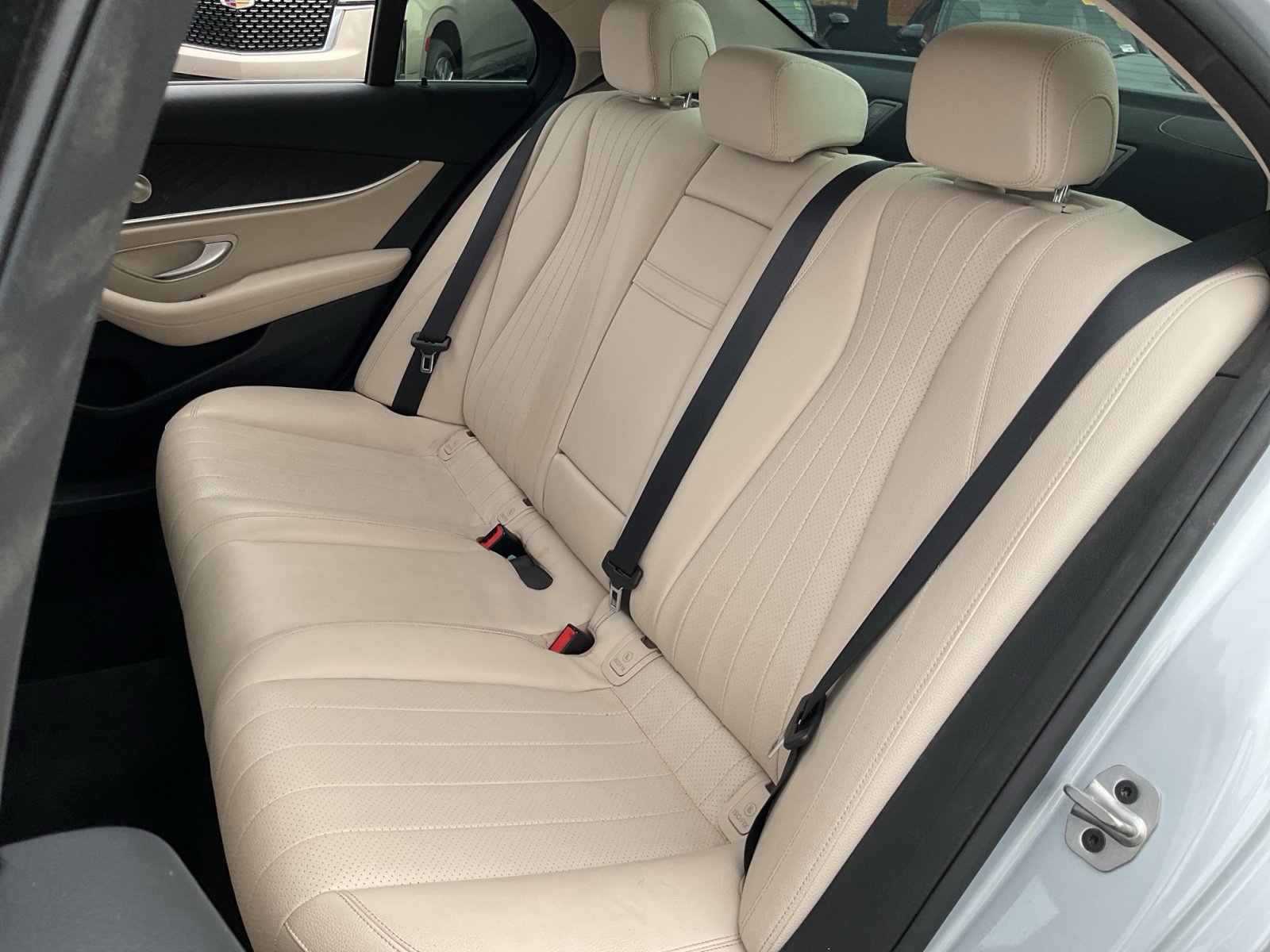 Used 2022 Mercedes-Benz E 350 Sedan image 19