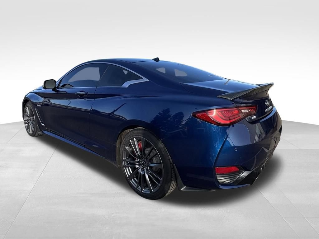 Used 2017 INFINITI Q60 Red Sport 400 image 7