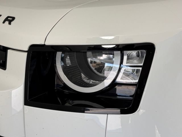 Used 2021 Land Rover Defender 110 S AWD/4WD image 12