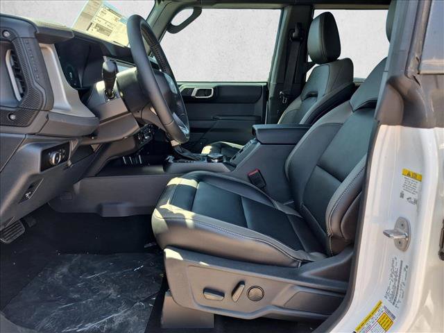 New 2026 Ford Bronco Outer Banks AWD/4WD image 4