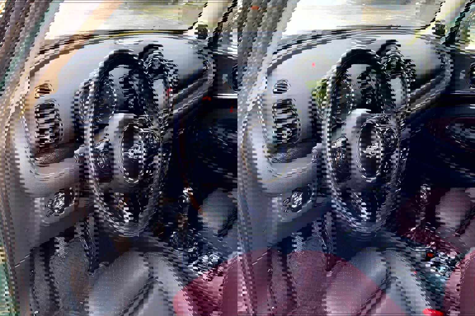 Used 2017 MINI Cooper Clubman S image 15