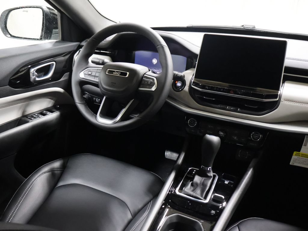 New 2026 Jeep Compass Limited AWD/4WD image 19