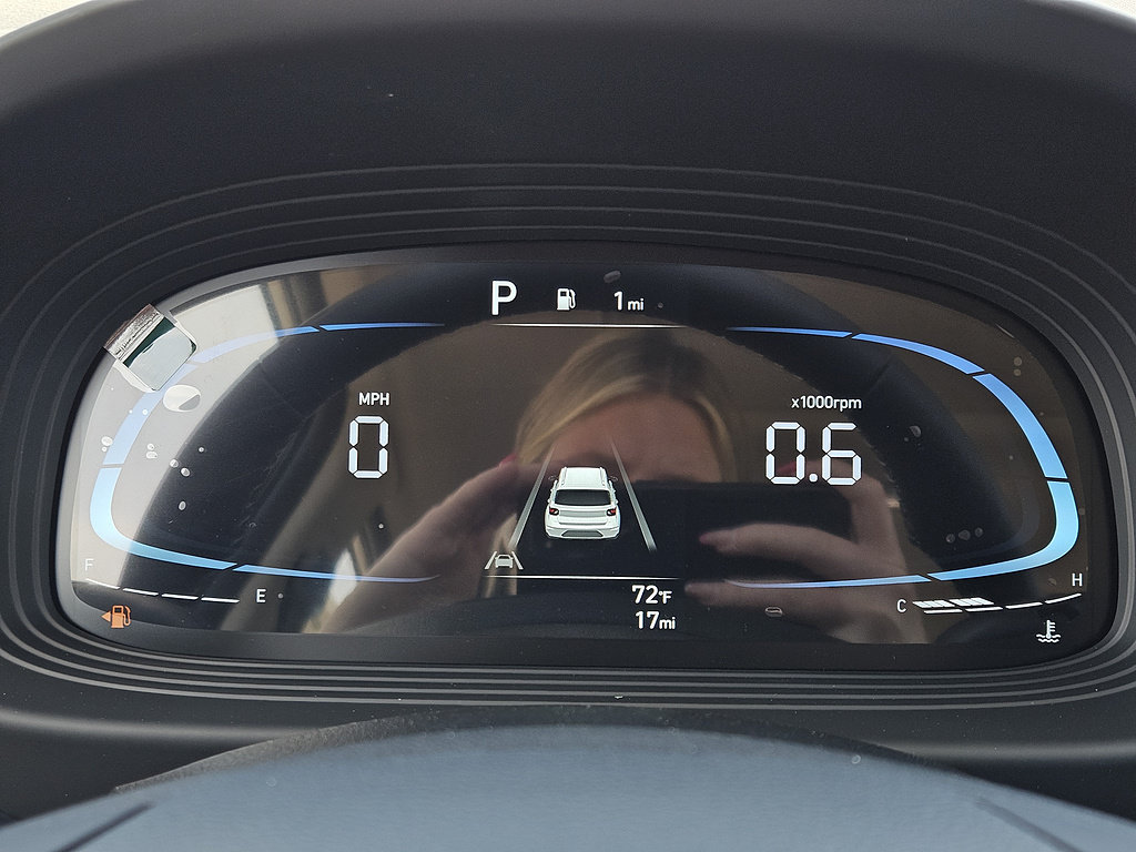 New 2026 Hyundai Venue SEL FWD image 15