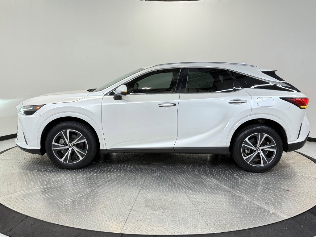 Used 2023 Lexus RX 350 Premium w/ Cold Area Package image 4