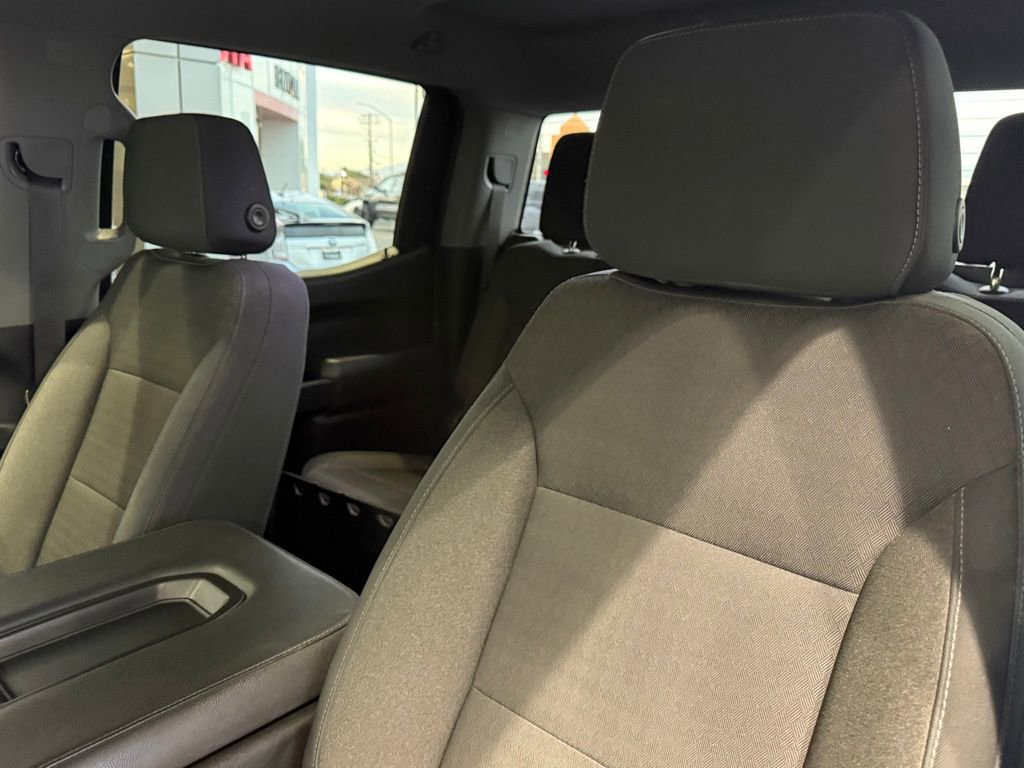 Used 2019 Chevrolet Silverado 1500 LT w/ Convenience Package image 21