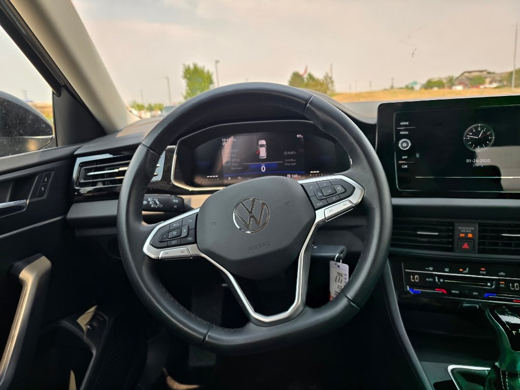 Used 2025 Volkswagen Jetta S FWD image 29