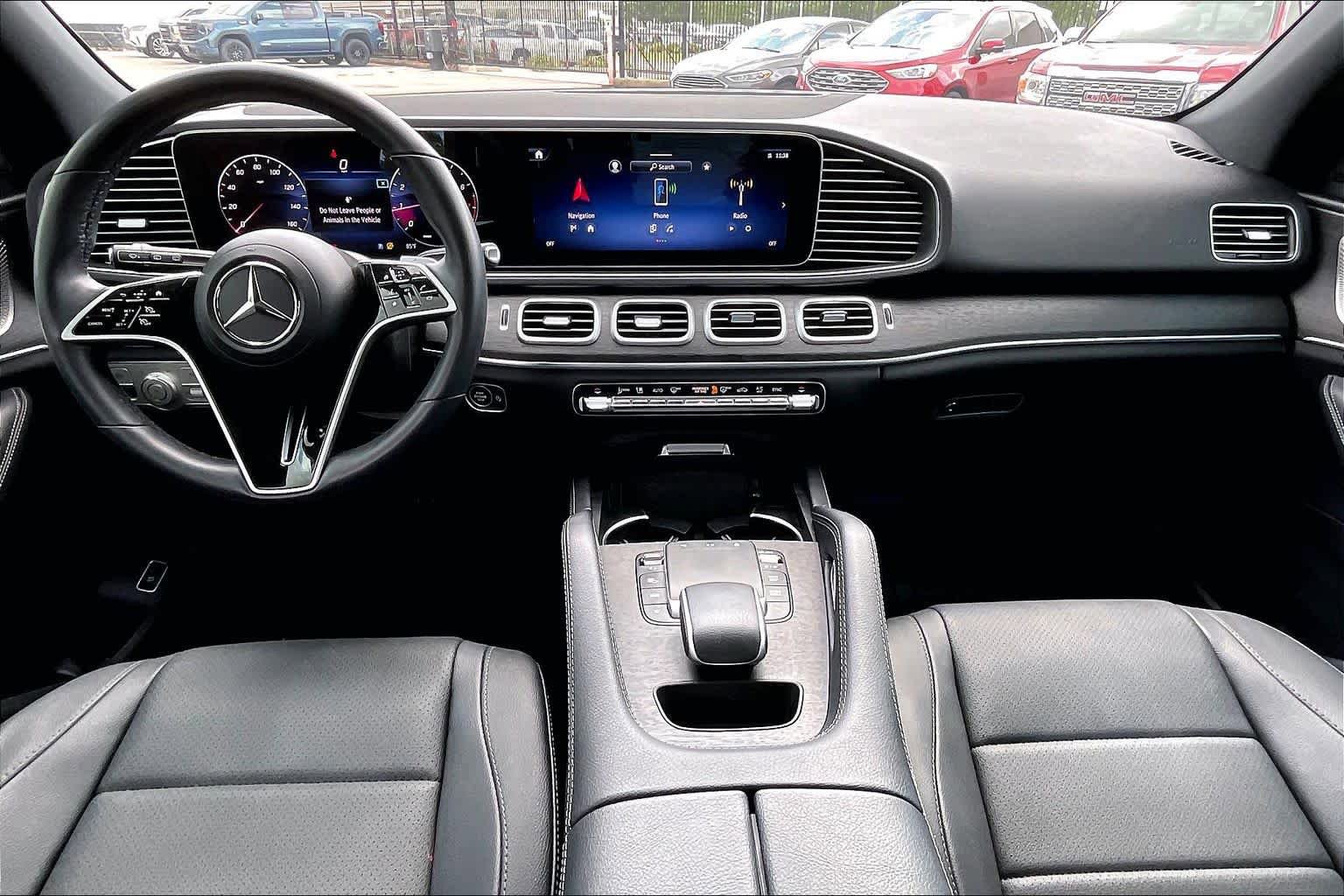 Used 2024 Mercedes-Benz GLE 350 4MATIC image 16