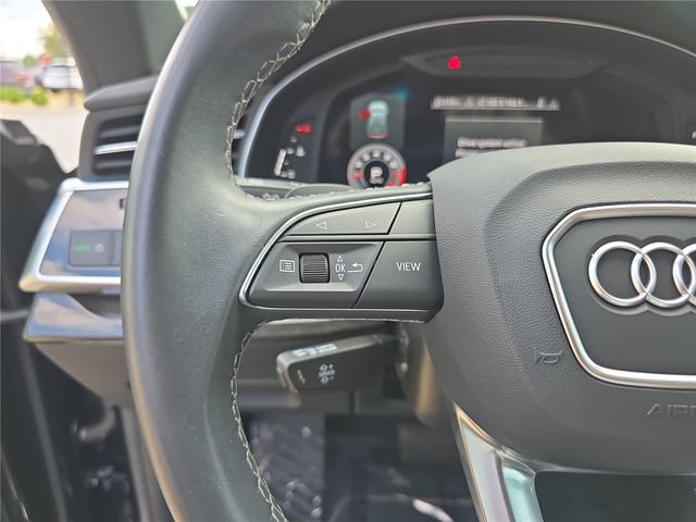 Used 2022 Audi Q8 Premium AWD/4WD image 34