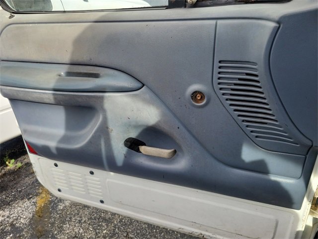 Used 1993 Ford F350 2WD Regular Cab image 19