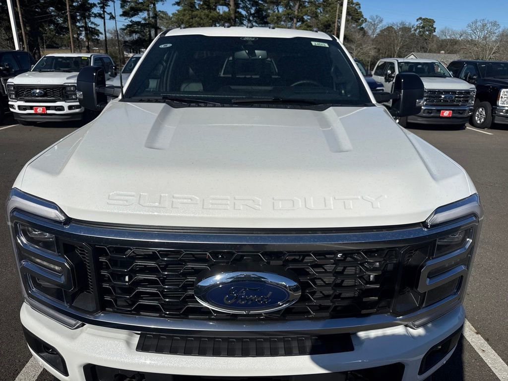 New 2026 Ford F350 Platinum image 2
