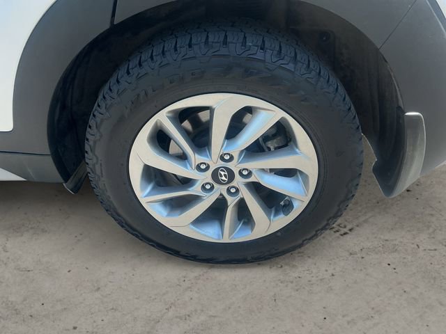 Used 2018 Hyundai Tucson SEL Plus w/ Cargo Package AWD/4WD image 14