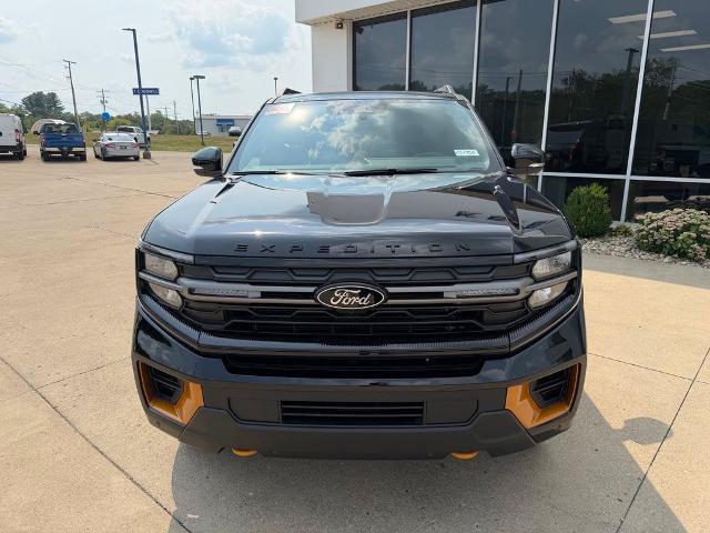 Certified 2025 Ford Expedition Tremor AWD/4WD image 2