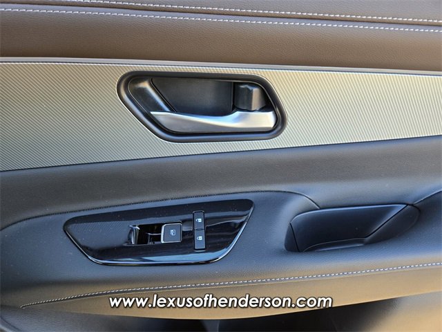 Used 2025 Nissan Murano Platinum w/ Cargo Package image 19