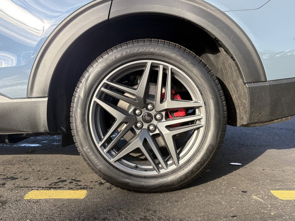 New 2026 Ford Explorer ST w/ Sun And Sound Package image 15