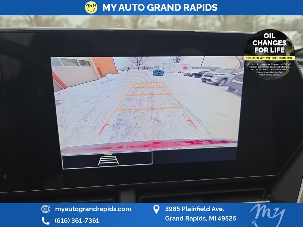 Used 2024 Chevrolet Trax RS image 24