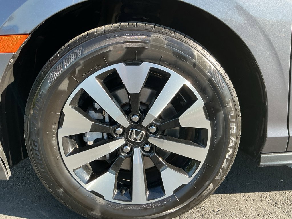 Used 2025 Honda Odyssey EX-L image 5