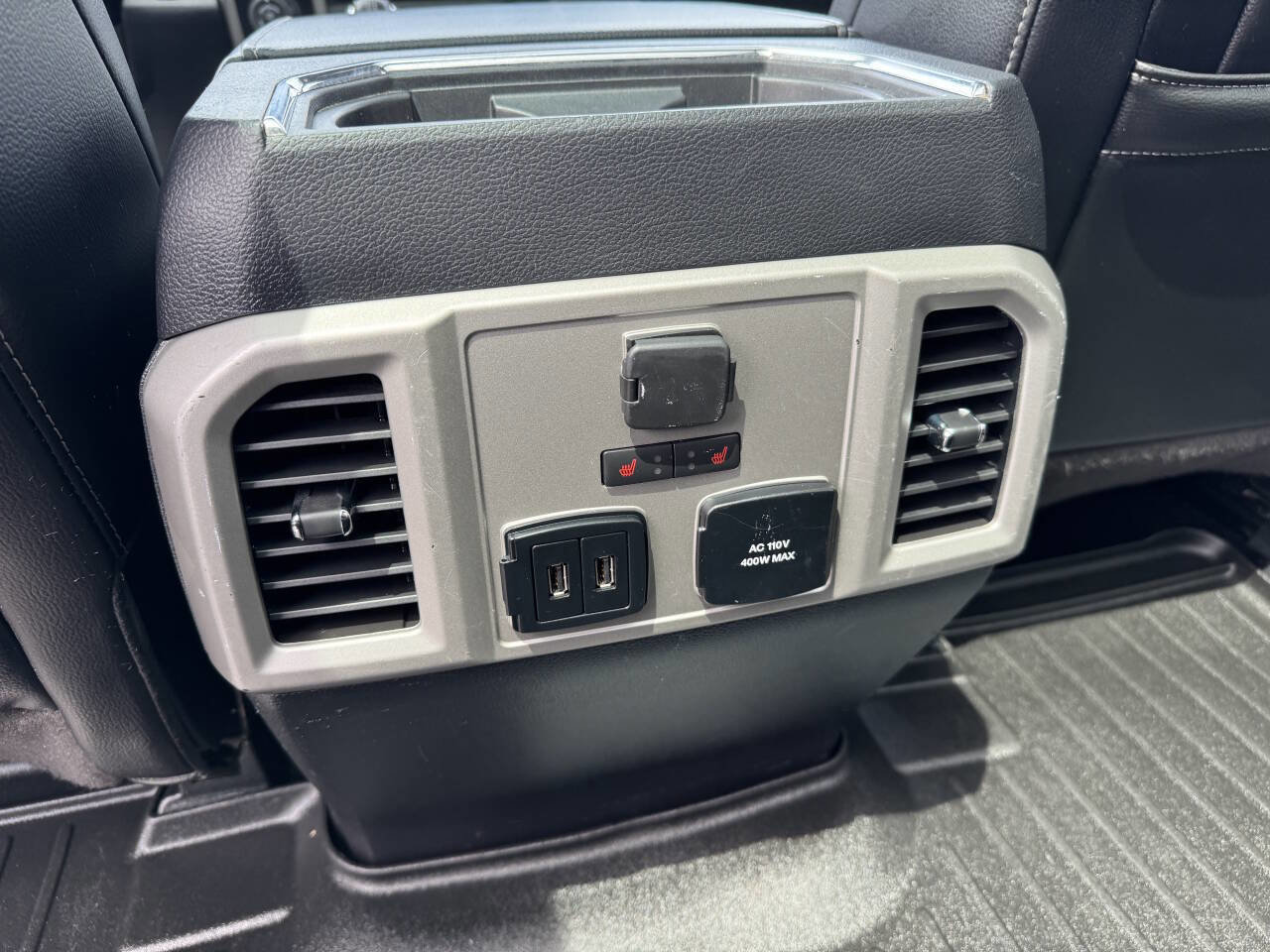 Used 2018 Ford F150 Lariat w/ Equipment Group 502A Luxury AWD/4WD image 23