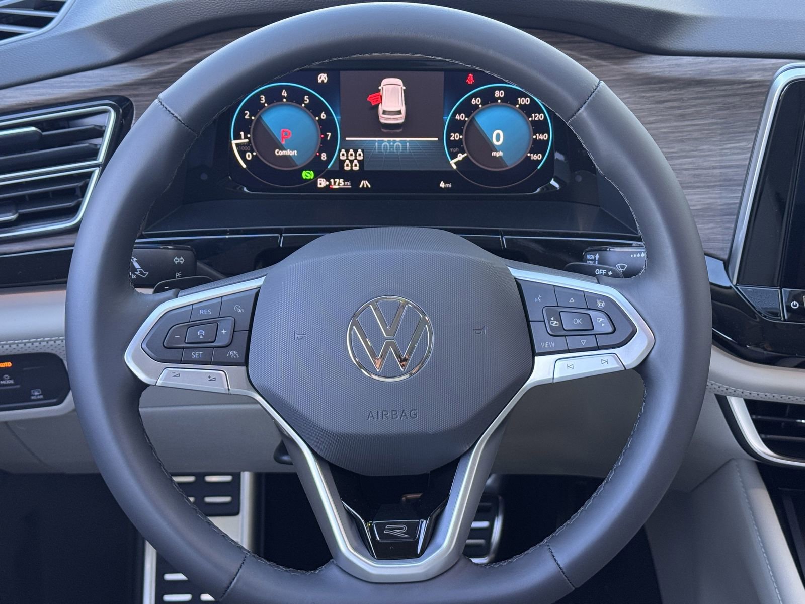 New 2026 Volkswagen Atlas SEL Premium R-Line image 14