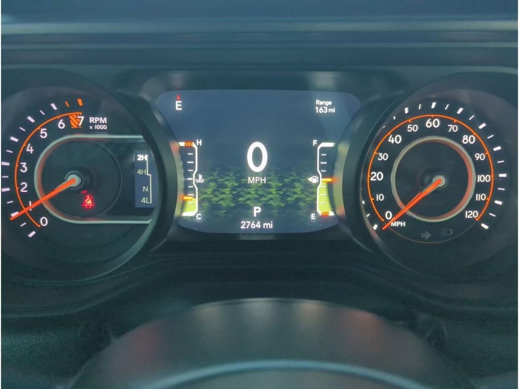 Used 2025 Jeep Gladiator Mojave w/ Steel Bumper Group image 16