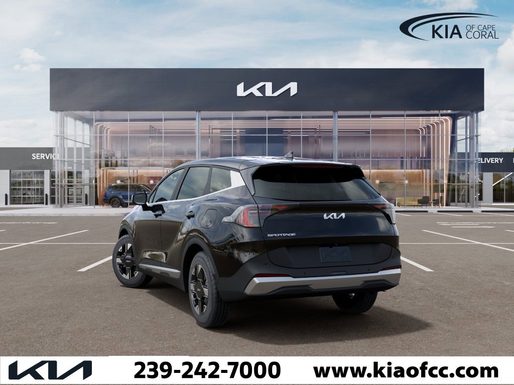 New 2026 Kia Sportage LX FWD image 4