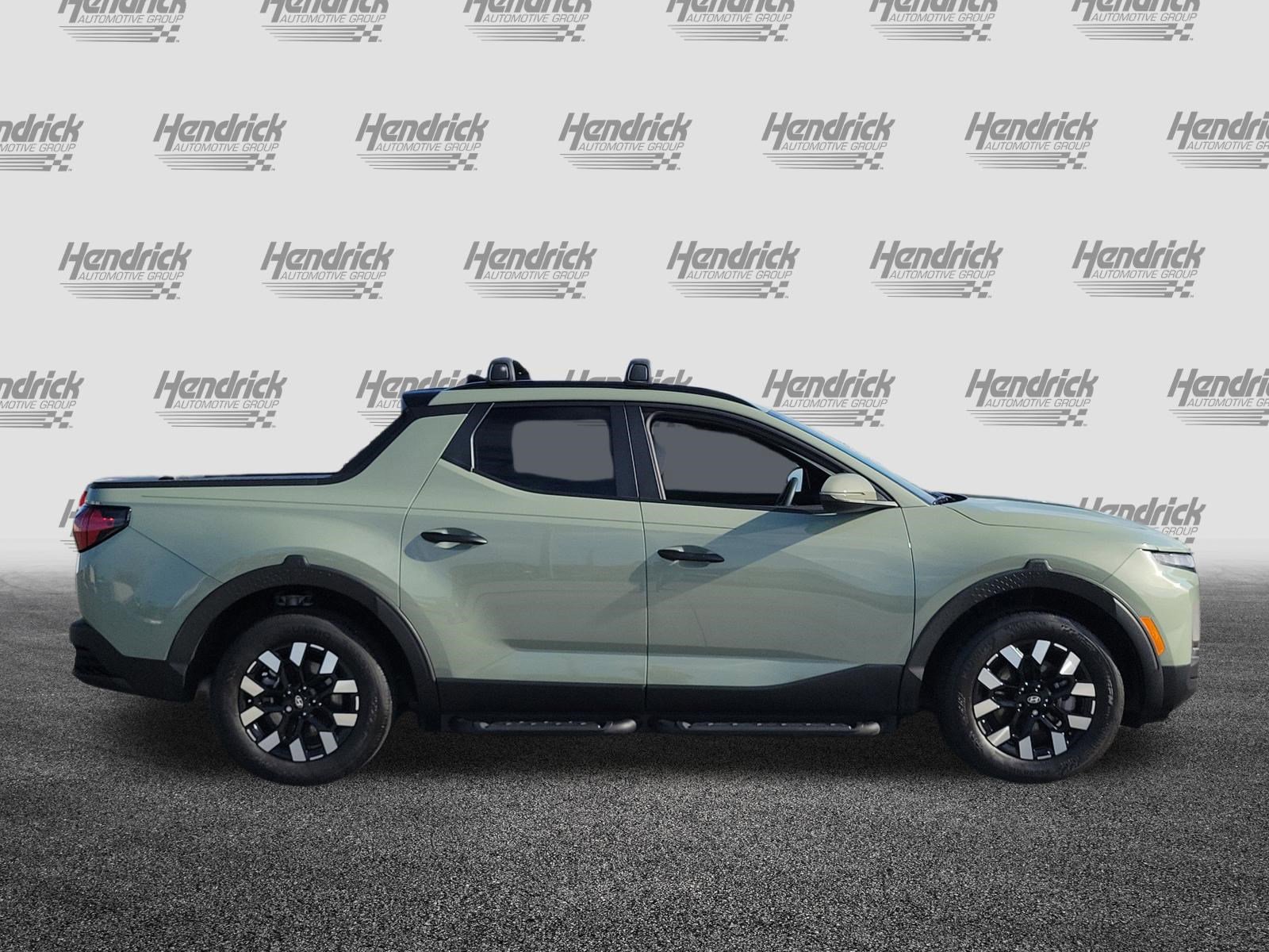 Used 2025 Hyundai Santa Cruz SEL image 8