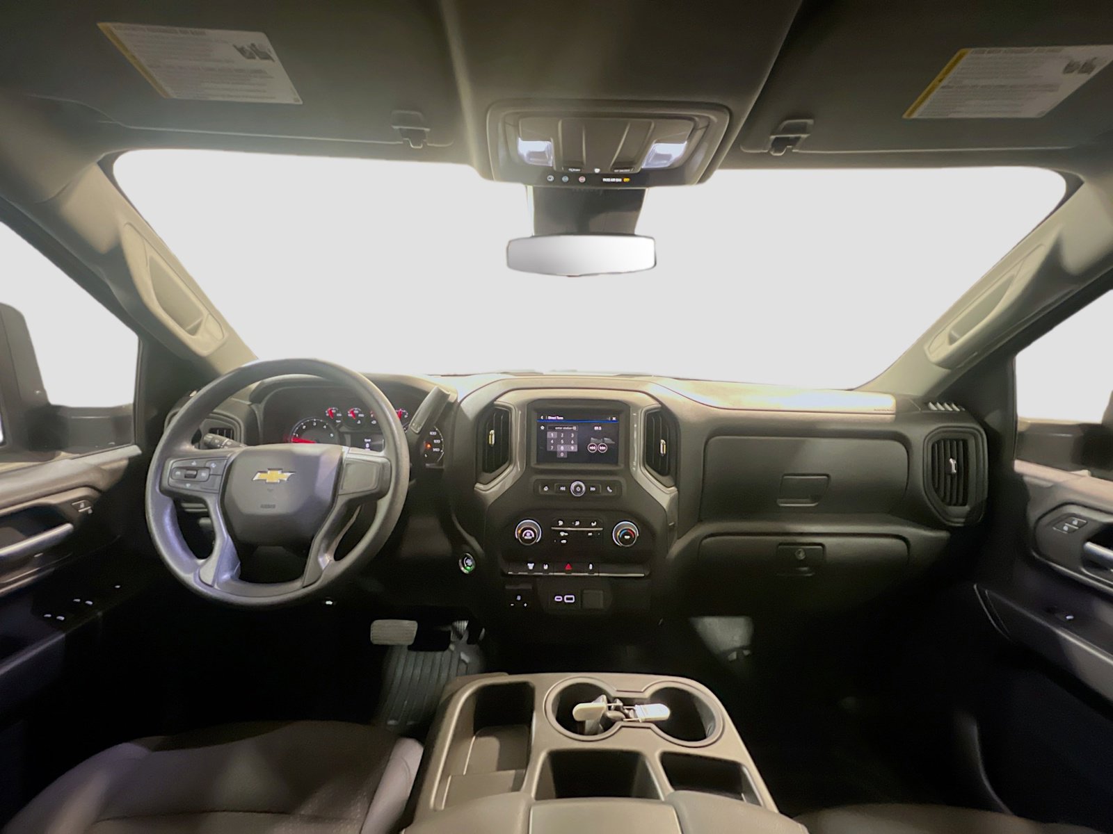 Used 2025 Chevrolet Silverado 3500 W/T image 15