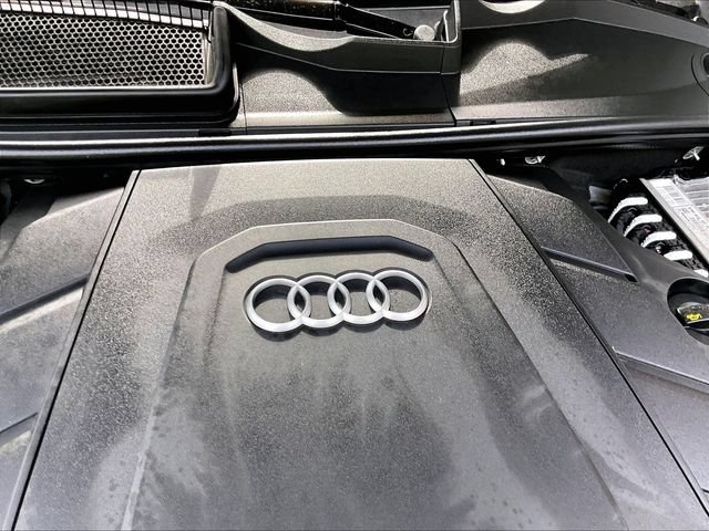 Used 2020 Audi Q7 3.0T Prestige AWD/4WD image 32