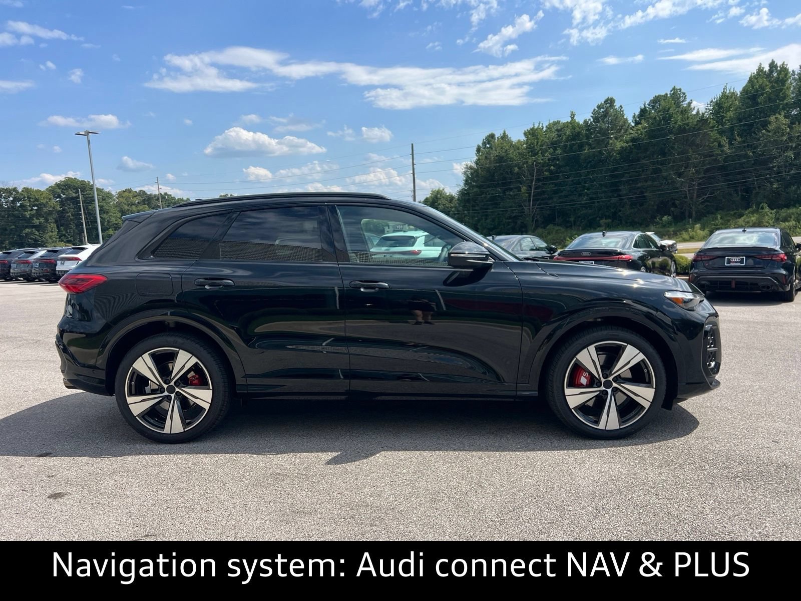 New 2026 Audi SQ5 Premium Plus AWD/4WD image 3