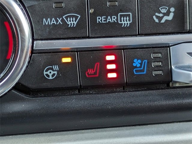 Used 2023 Ford Expedition Max Limited image 29