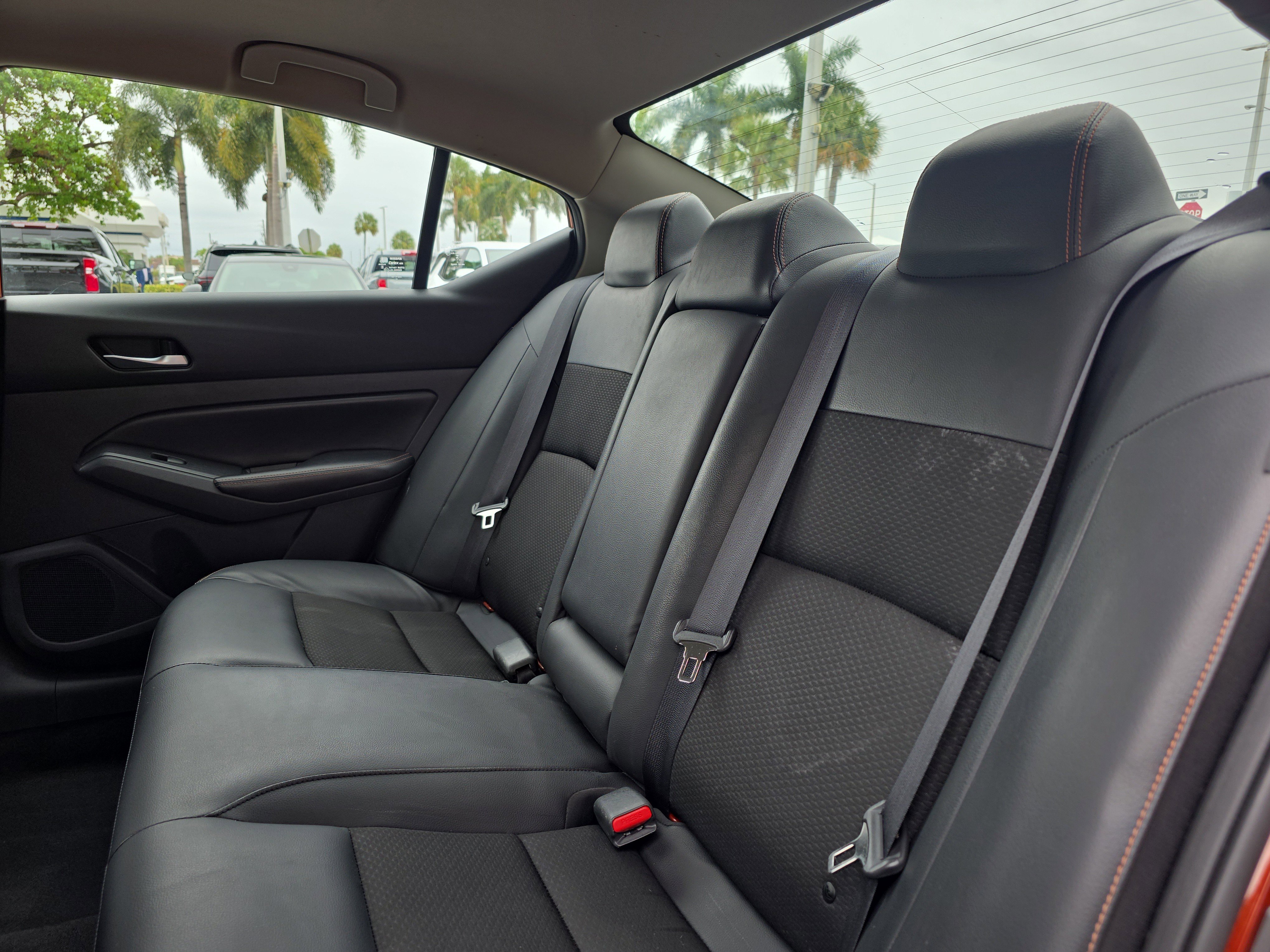 Used 2022 Nissan Altima 2.5 SR image 15