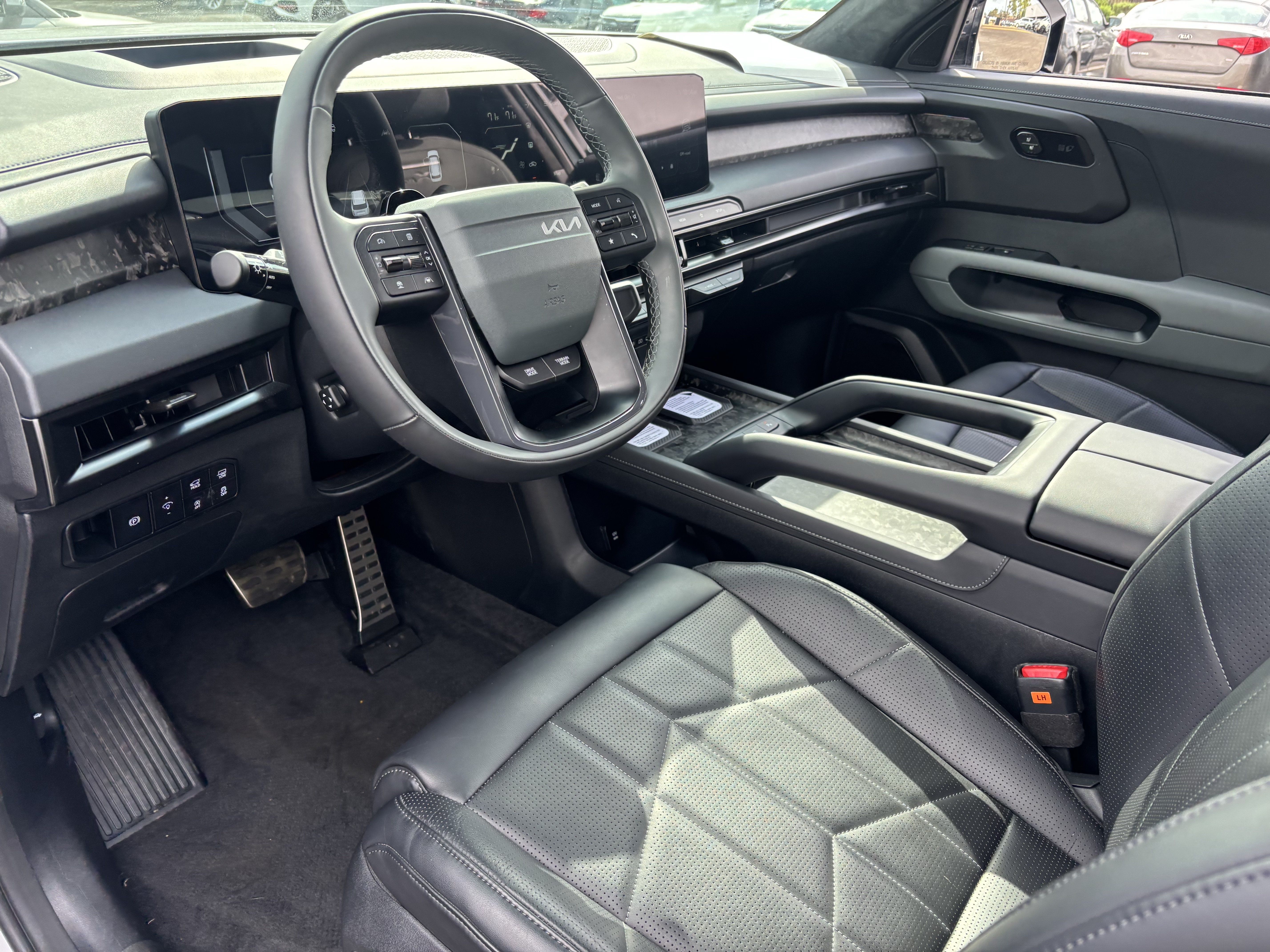 Used 2027 Kia Telluride SX Prestige X-Pro AWD/4WD image 16