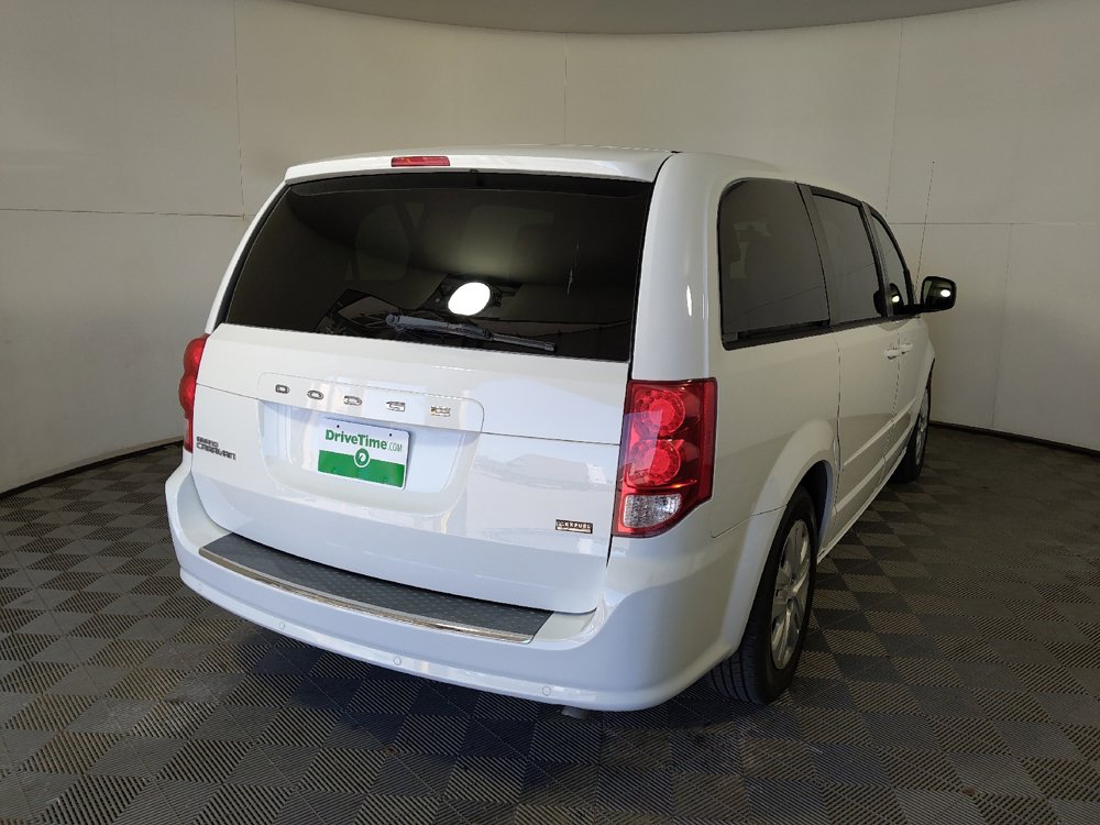 Used 2017 Dodge Grand Caravan SE FWD image 7