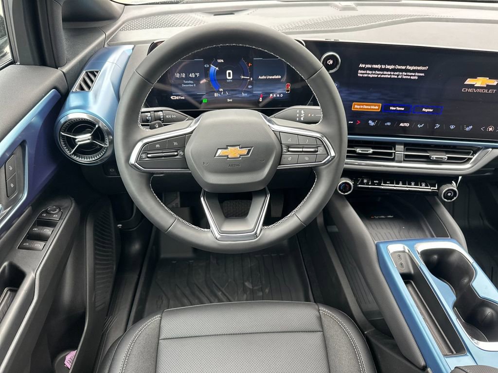 Used 2026 Chevrolet Equinox EV LT image 13