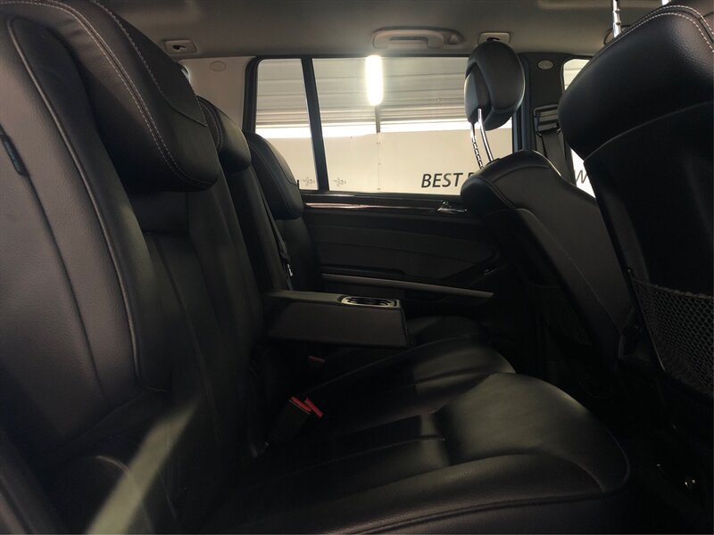 Used 2011 Mercedes-Benz GL 450 4MATIC image 10