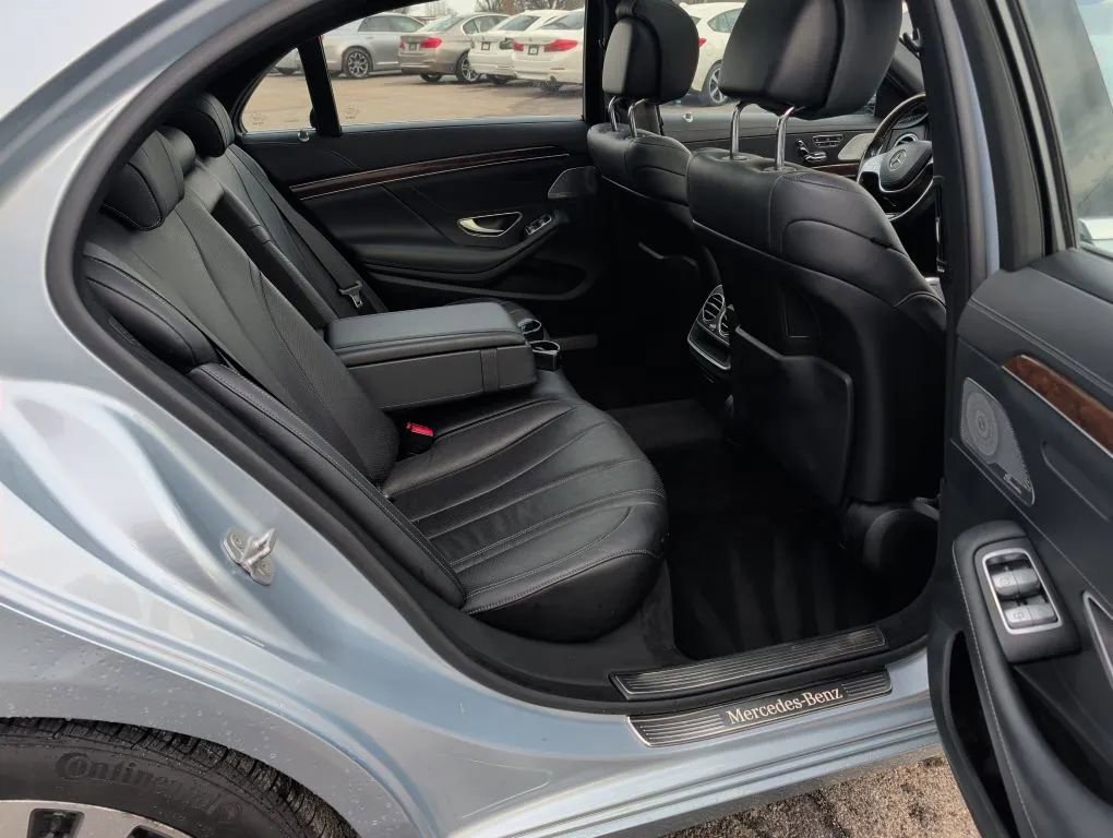 Used 2016 Mercedes-Benz S 550 4MATIC Sedan image 37