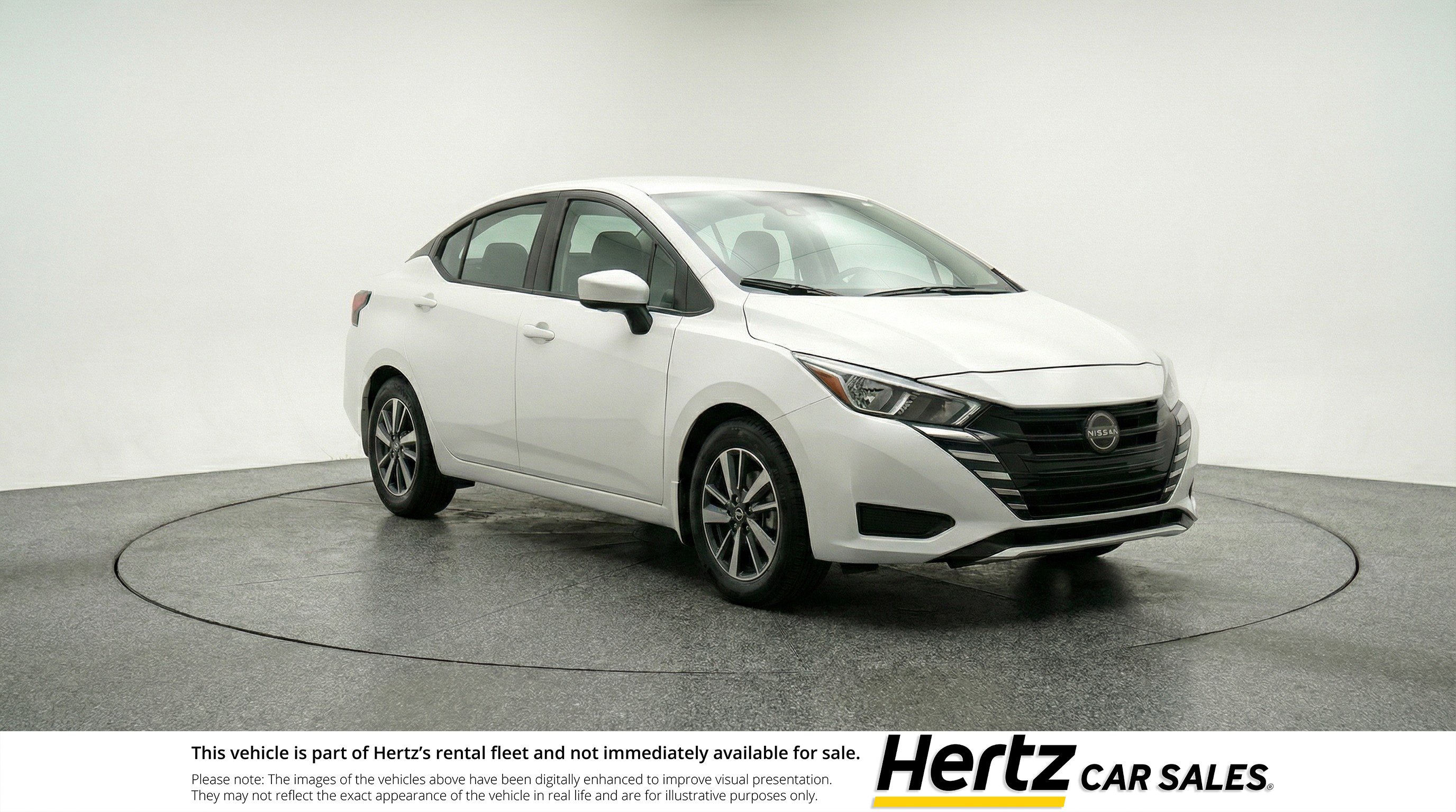 Used 2025 Nissan Versa SV w/ Trunk Package image 1