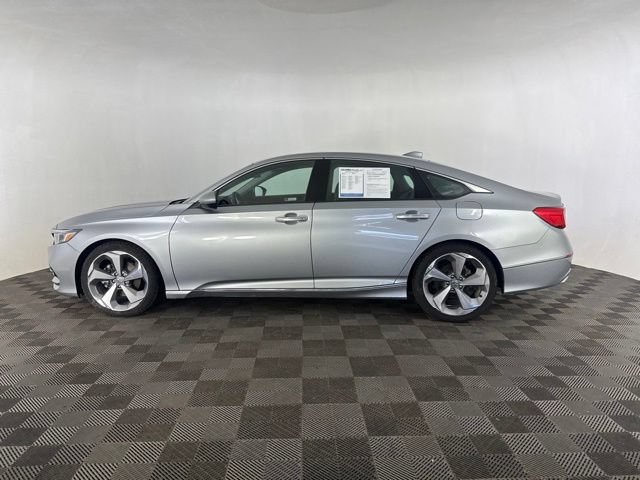 Used 2018 Honda Accord Touring image 5