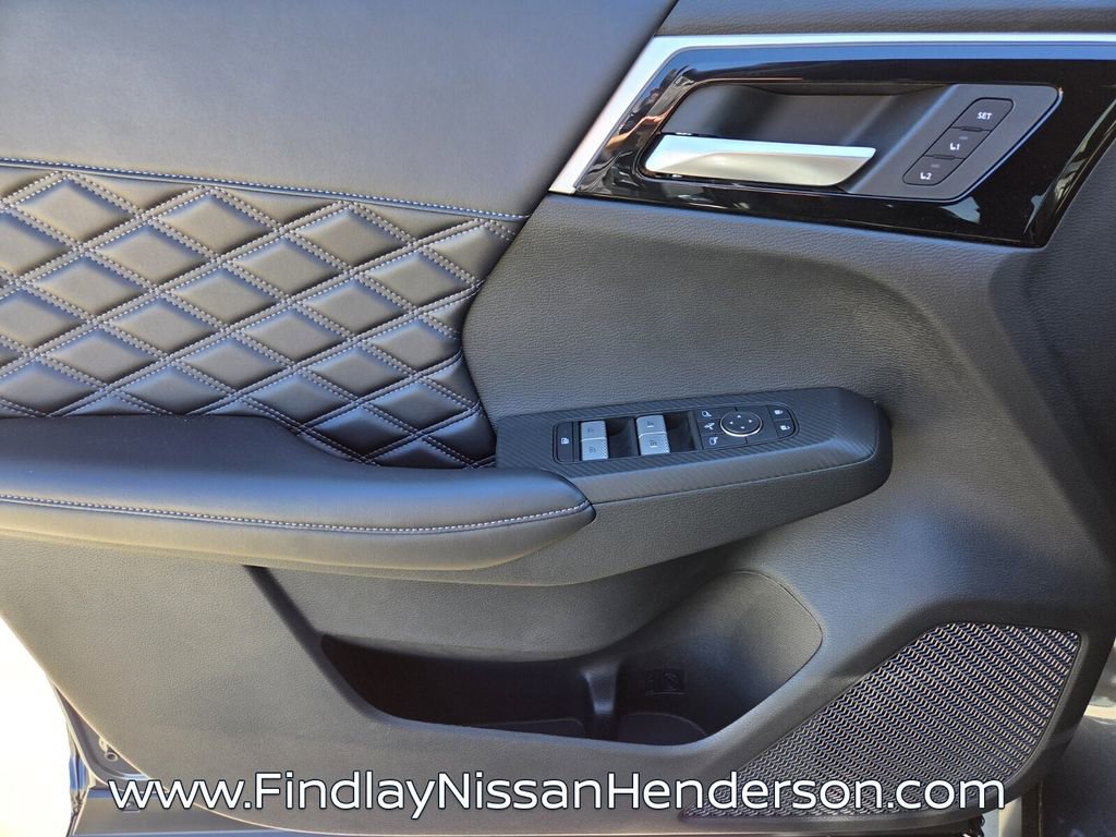 New 2026 Nissan Rogue Platinum image 12