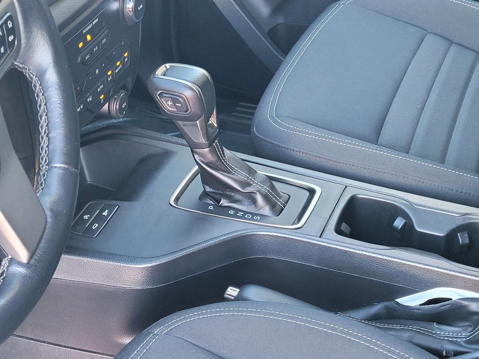 Used 2020 Ford Ranger XLT w/ Equipment Group 301A Mid image 20