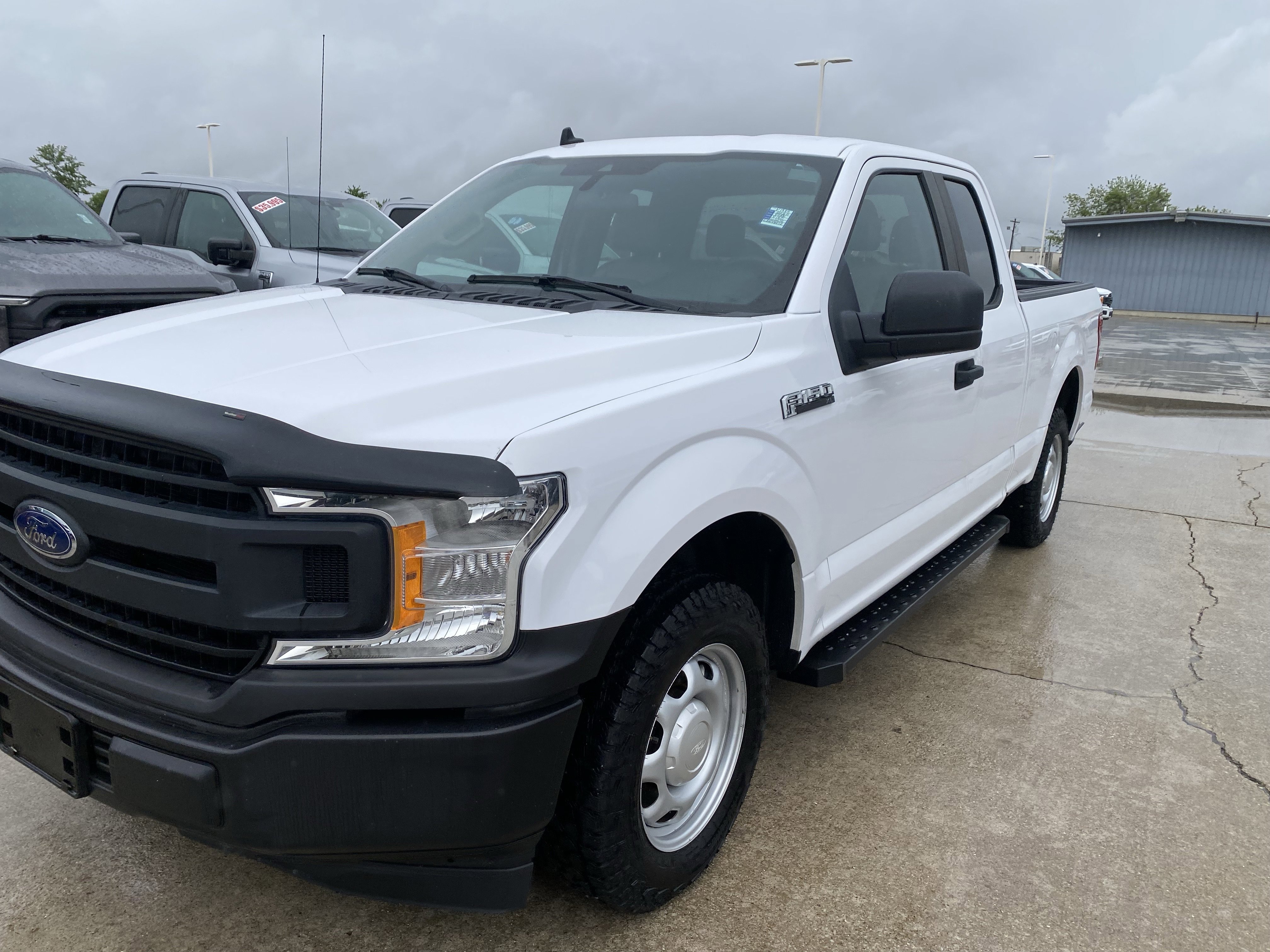 Used 2020 Ford F150 XL w/ Equipment Group 101A Mid RWD image 3