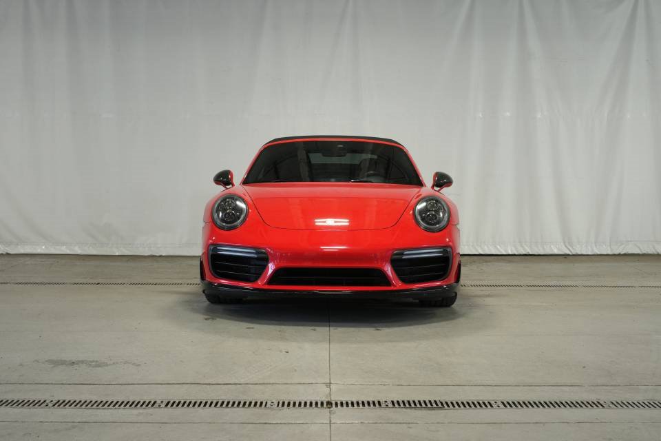 Used 2019 Porsche 911 Turbo image 10