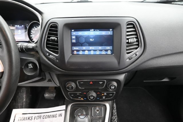 Used 2021 Jeep Compass Sport AWD/4WD image 11