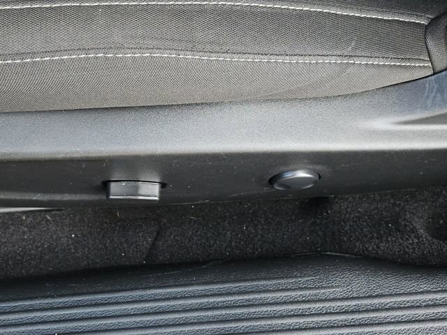 Used 2022 Dodge Challenger R/T w/ Shaker Package image 30