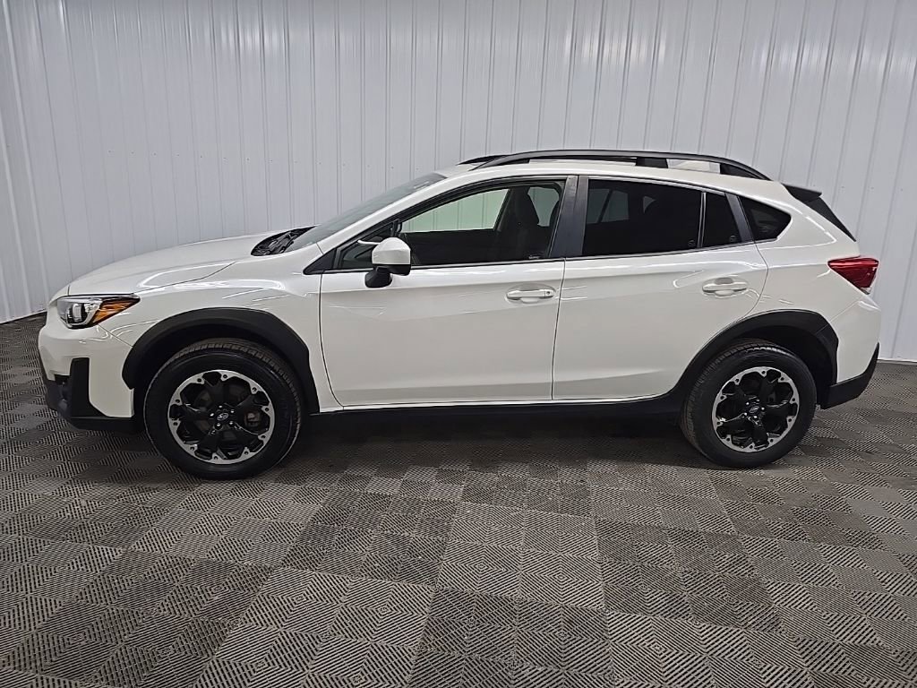 Used 2023 Subaru Crosstrek 2.0i Premium image 5