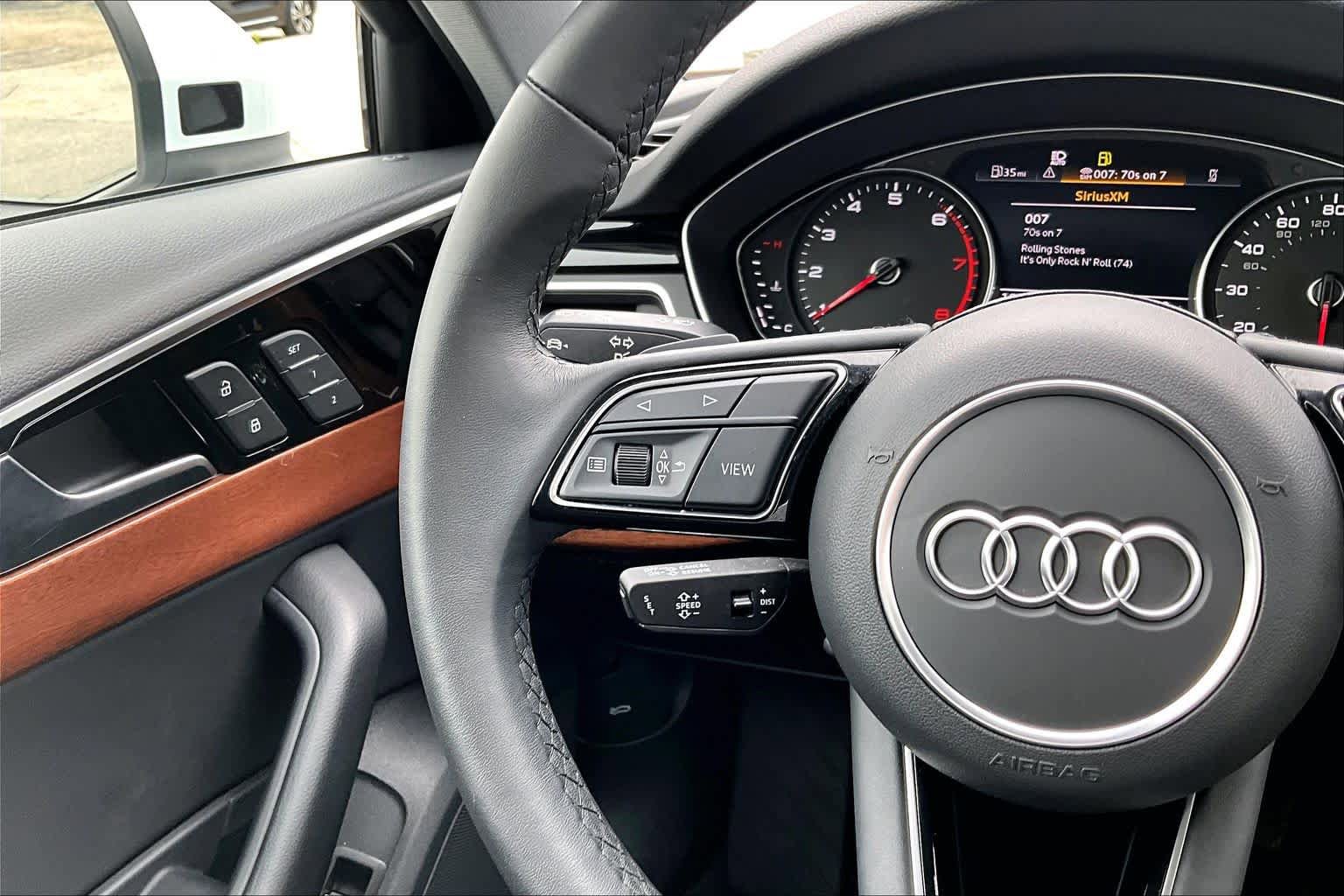 Used 2023 Audi A4 2.0T allroad Premium w/ Convenience Package AWD/4WD image 24