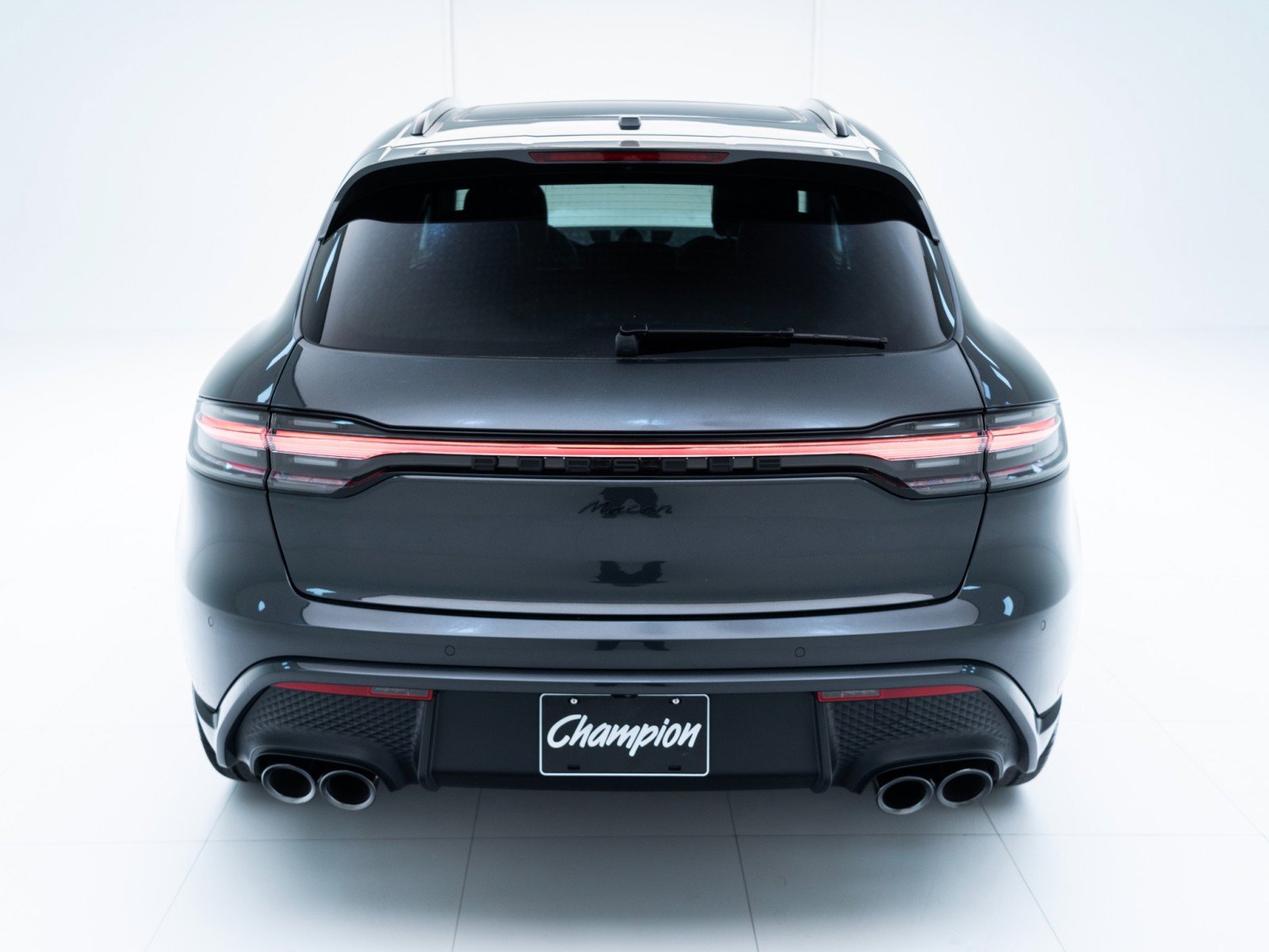 New 2026 Porsche Macan image 10