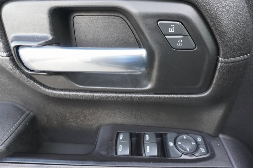 Used 2019 Chevrolet Silverado 1500 LT w/ Texas Edition image 9