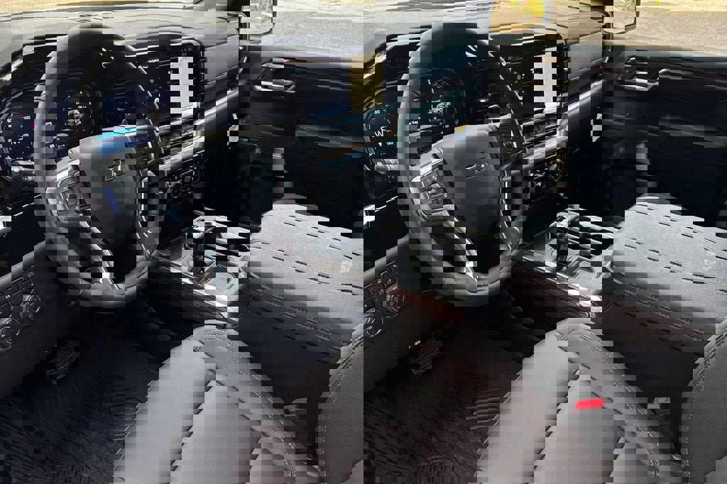 New 2026 Chevrolet Silverado 1500 RST w/ RST All Star Premium Package AWD/4WD image 10