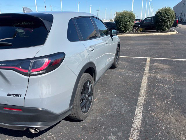Used 2024 Honda HR-V Sport image 5