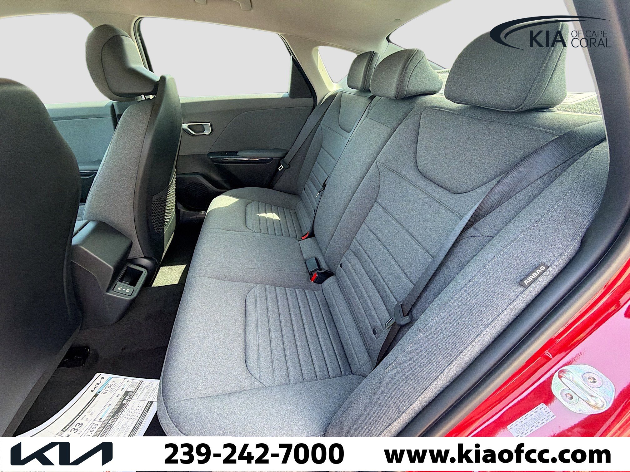 New 2025 Kia K4 EX image 17